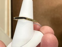 Load image into Gallery viewer, Sapphire And Diamond Gold Ring