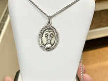 Charger l'image dans la galerie, Our Lady Of All Nations Silver Pendant And Chain