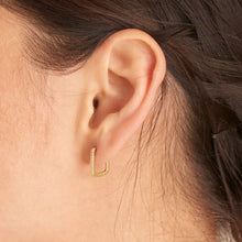 Cargar imagen en el visor de la galería, Ania Haie Glam Rock Oval Hoop Earrings