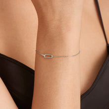 Load image into Gallery viewer, Glam Interlock Bracelet