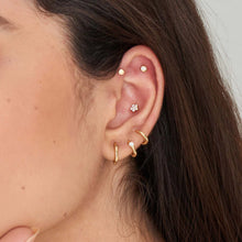 Laden Sie das Bild in den Galerie-Viewer, Small Silver Gold Plated Huggie Hoop Earrings