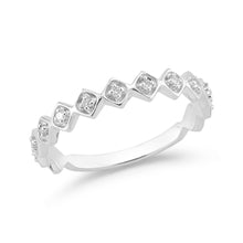 Cargar imagen en el visor de la galería, White Gold Diamond Liana Ring