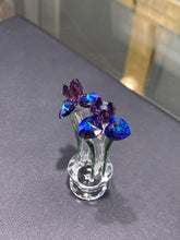 Load image into Gallery viewer, Iris Crystal Figurine