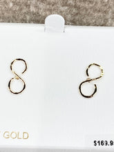 Load image into Gallery viewer, Gold Hammered Infinity Earrings