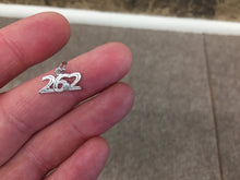 Load image into Gallery viewer, Marathon Silver Charm 26.2 Miles