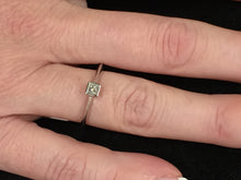 Load image into Gallery viewer, Princess Cut Diamond Engagement Ring White Gold