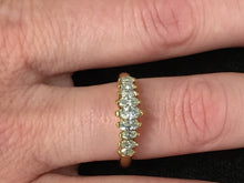Laden Sie das Bild in den Galerie-Viewer, Marquise Diamond Ring 18 K Gold 0.65 Carats