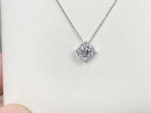 Load image into Gallery viewer, White Gold Diamond Pendant And Chain