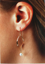 Load image into Gallery viewer, Gold Curved Rhomboid Cultured Pearl Dangle Earrings