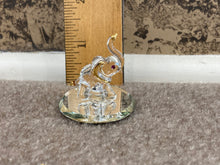 Load image into Gallery viewer, Elephant Glass Figurine