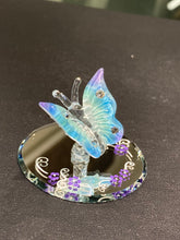 Load image into Gallery viewer, Blue Butterfly Glass Figurine