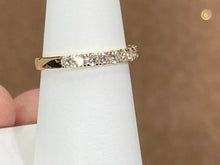 Cargar imagen en el visor de la galería, Half Carat Diamond Gold Band