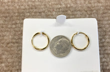 Load image into Gallery viewer, Gold Small Hoop Earrings