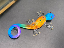 Load image into Gallery viewer, Desert Diamond Gecko Glass Figurine