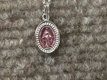 Charger l'image dans la galerie, Pink Silver Miraculous Medal And Chain