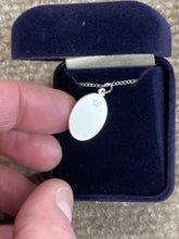 Load image into Gallery viewer, Saint Veronica Silver Pendant And Chain
