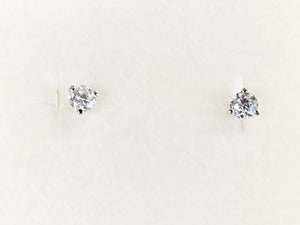 Diamond Stud Earrings 0.75 Carats
