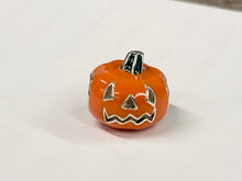 Load image into Gallery viewer, Jack O Lantern Silver Bead
