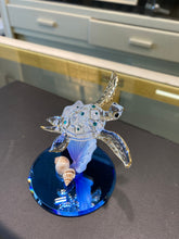 Load image into Gallery viewer, Sea Turtle And Shells Glass Figurine