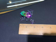 Load image into Gallery viewer, Frog Glass Figurine