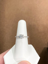 Load image into Gallery viewer, Diamond Engagement Ring White Gold