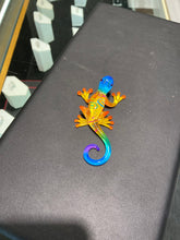 Load image into Gallery viewer, Gecko Kona Glass Figurine